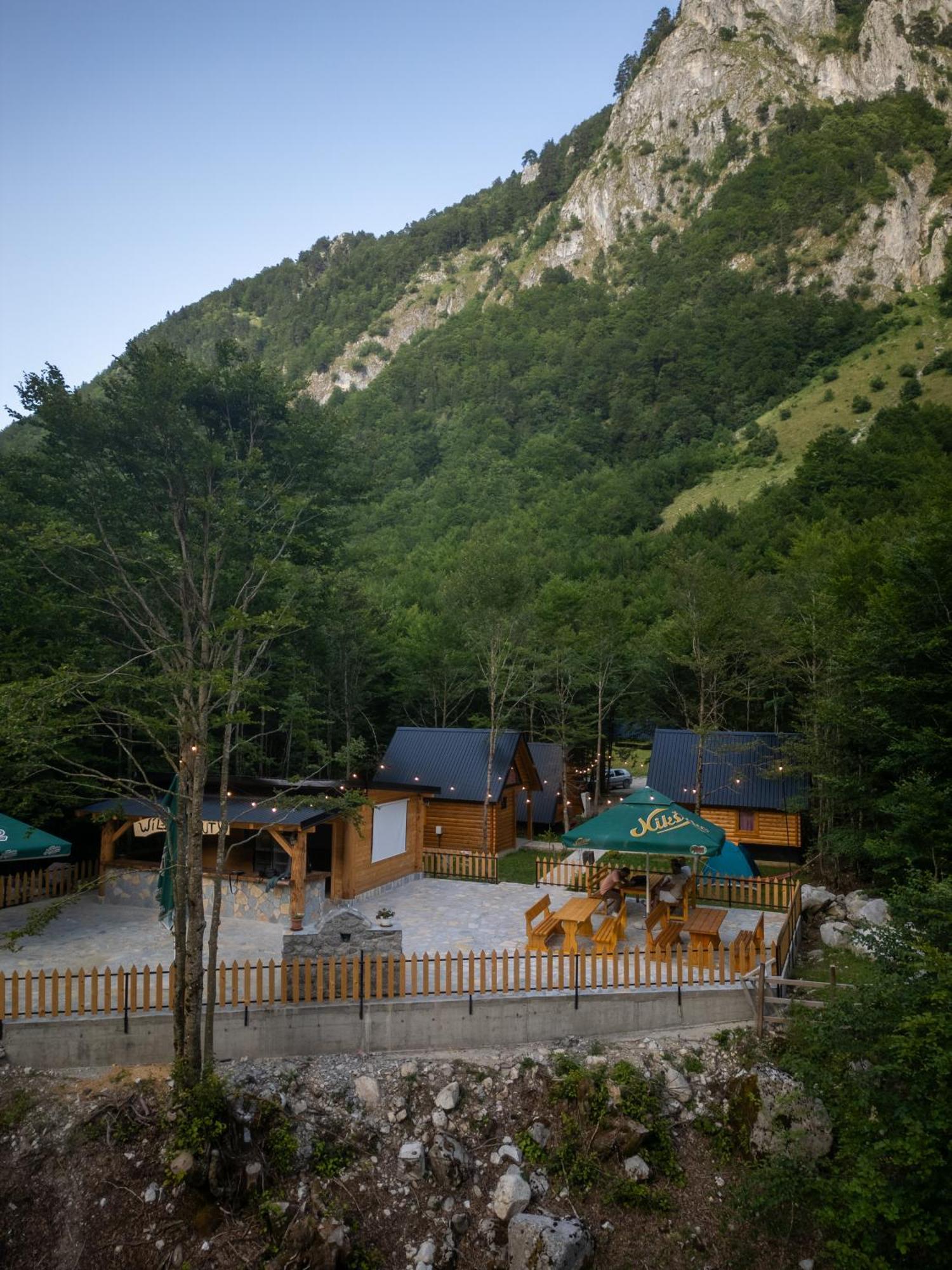 Villa Wildbeauty Grebaje Vuthaj Exterior foto